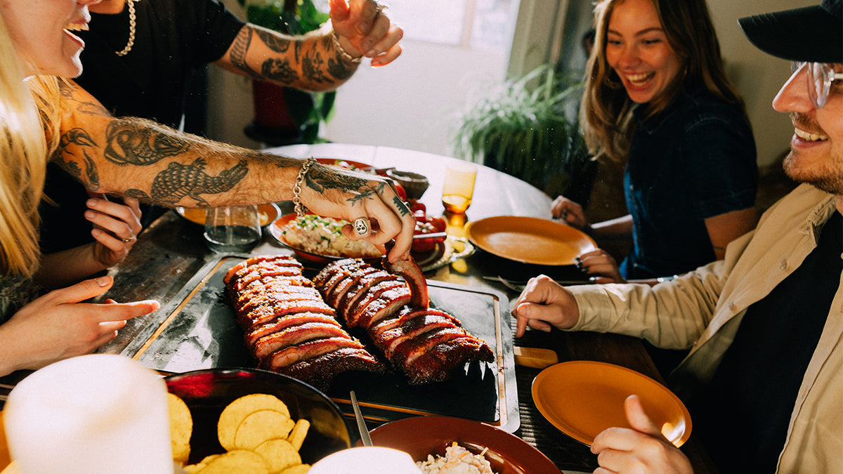 5 Must-Haves for Your Backyard Smokehouse
