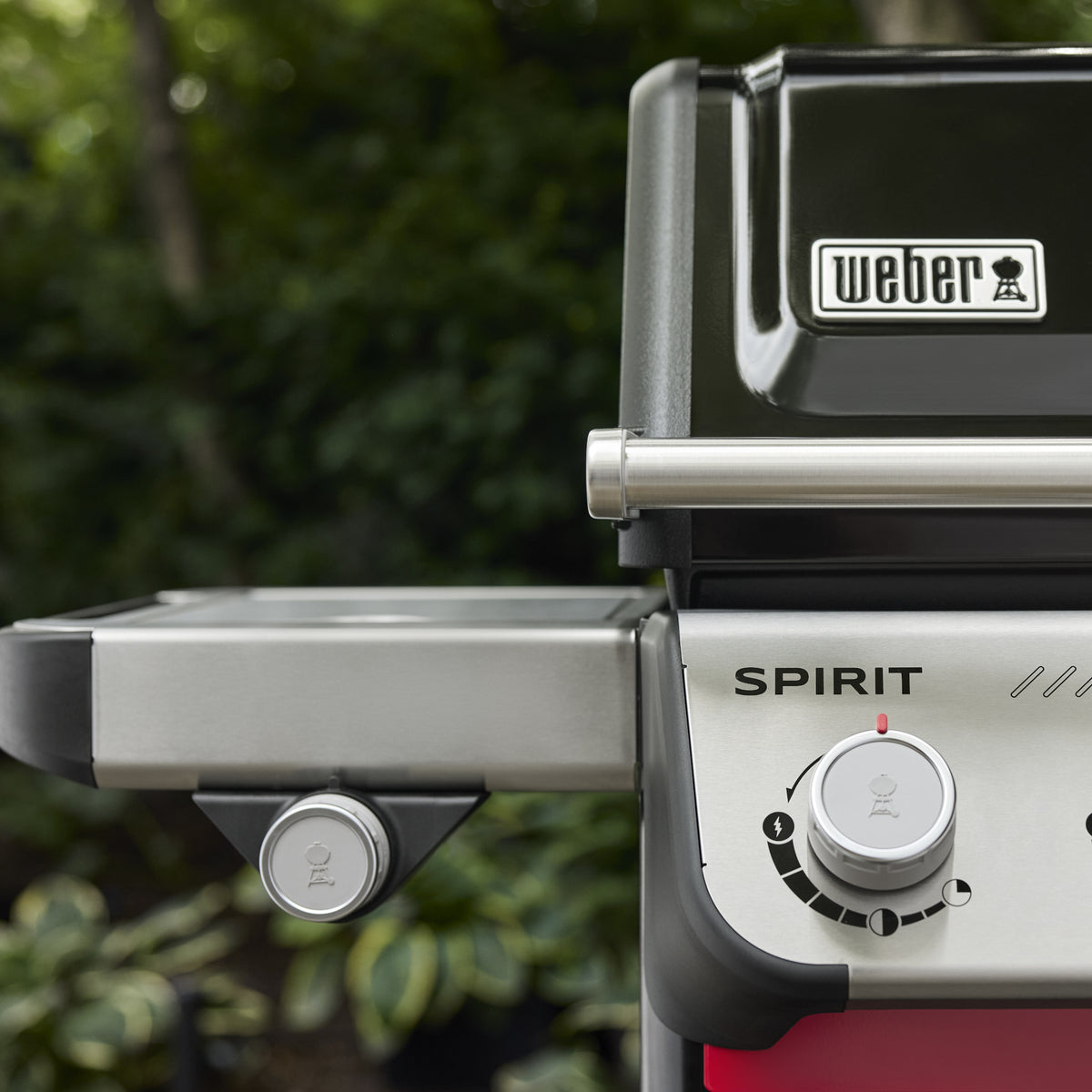 Spirit® E-435 4-Burner Gas Barbecue (Natural Gas)