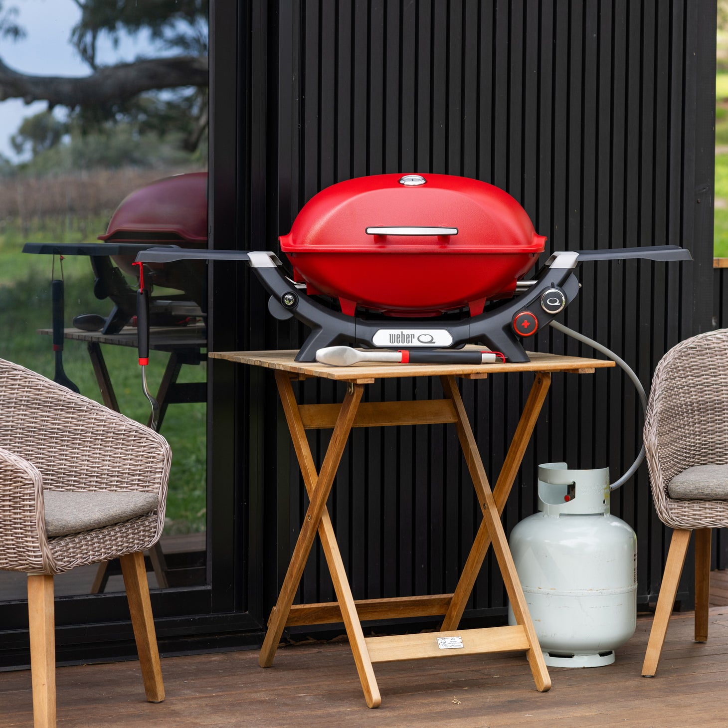 Weber® Q®+ Premium (Q2800N+) Gas Barbecue (LPG)