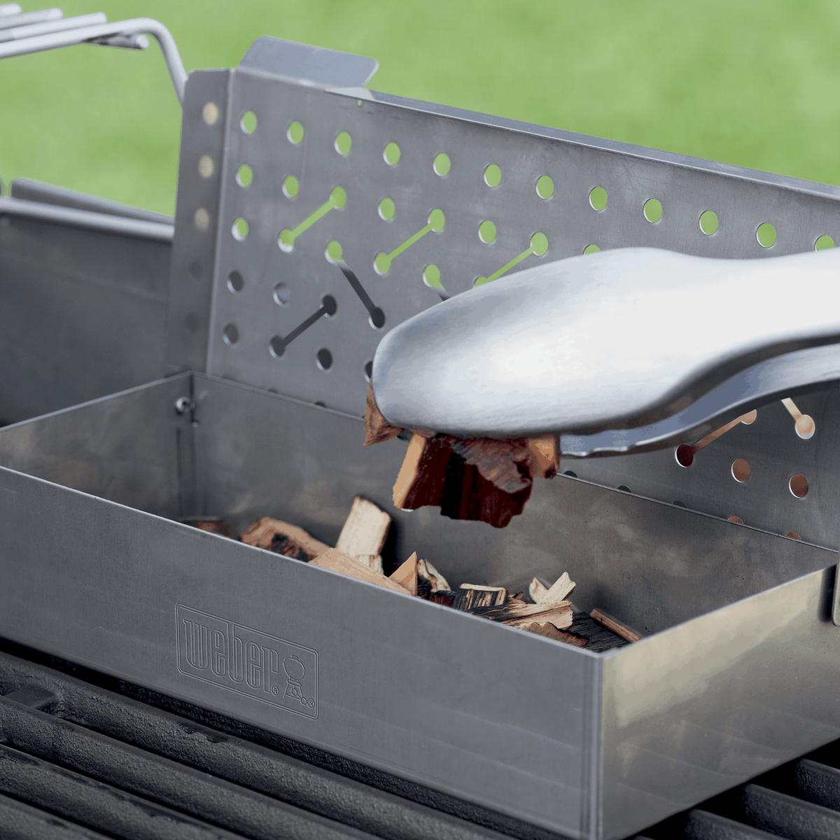Gas Barbecue Smoker Box