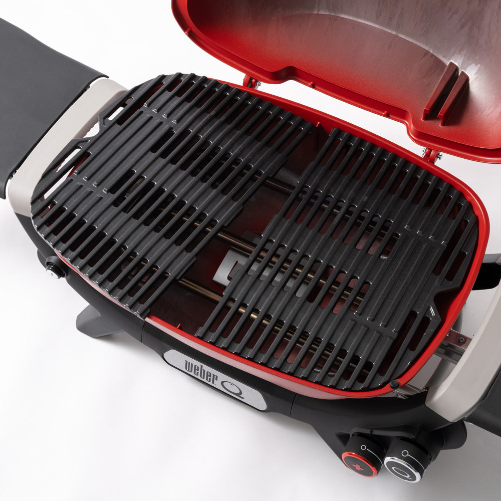 Porcelain enamelled, cast iron cooking grill