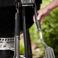 Summit® Kamado E6 Charcoal Barbecue