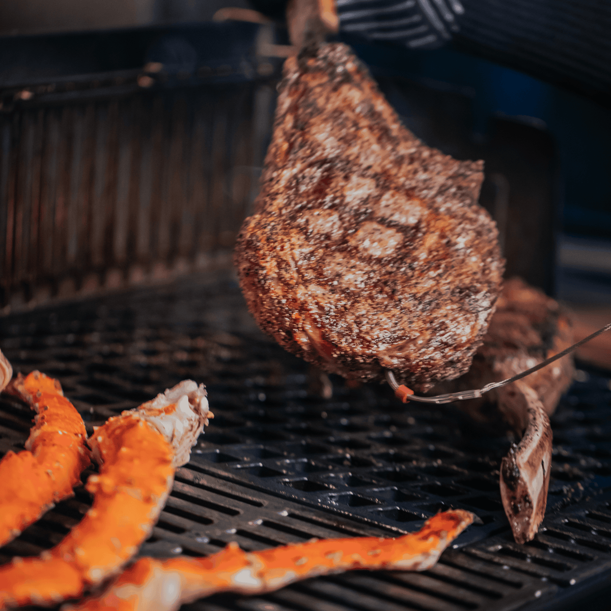 Weber Crafted® Dual-Sided Sear Grate