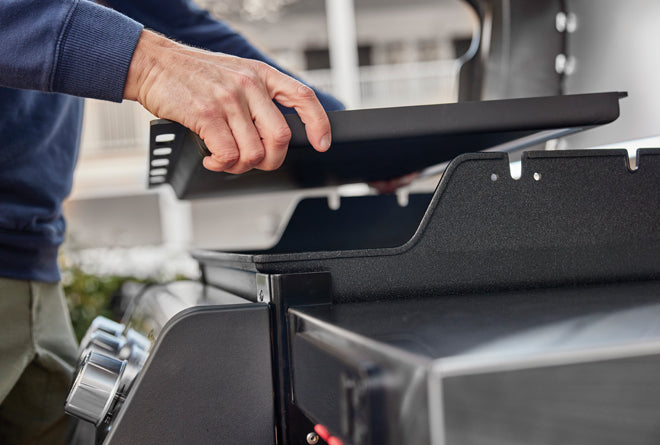 Weber Crafted® Griddle Included